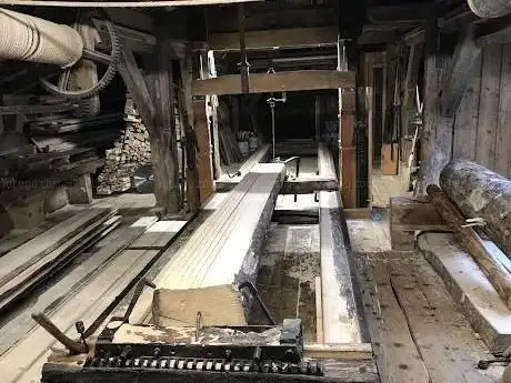 Photo de Old saw Latschau