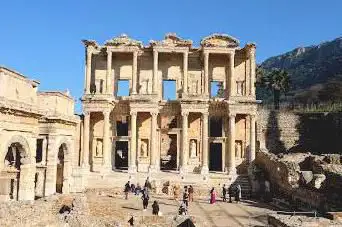 Photo de Library of Celsus
