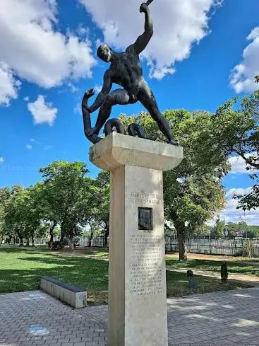 Photo de Raoul Wallenberg Statue