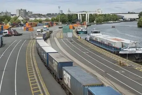 Photo de PORTS DE LILLE