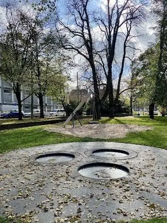 Photo de Spielplatz am Alten Friedhof