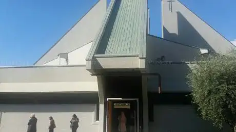 Photo de Church of Saint Pius X