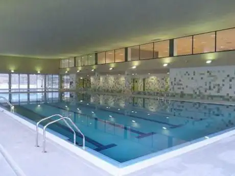 Photo de Indoor Pool Cuarte