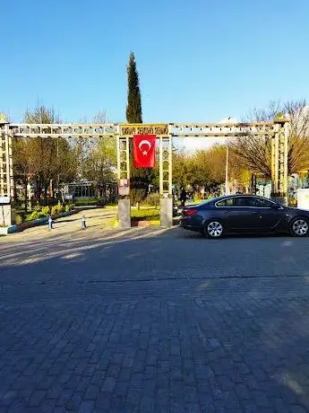 Photo de Ömer önder parkı