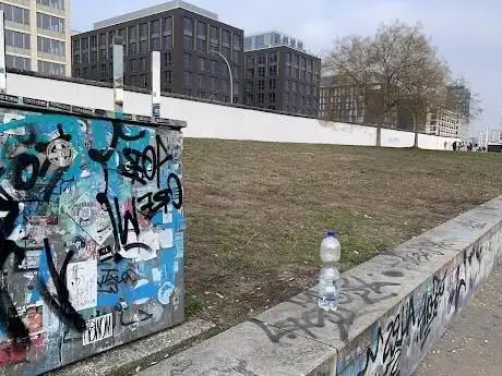 Photo de Strandvölkerballfeld