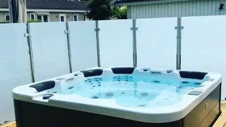Photo de Spabad Bubbelpooler&Utebastu