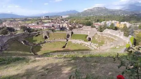 Photo de Anfiteatro Romano di Casinum