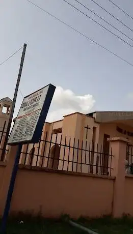 Photo de SS Phillip and James Catholic Church  owerri