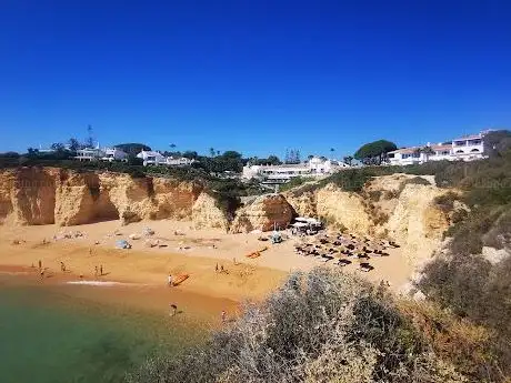 Photo de Praia dos Tremoços Oeste