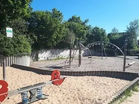 Photo de Kinderspielplatz Käthe-Kollwitz-Straße