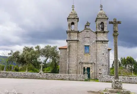 Photo de Igrexa de San Martiño de Salcedo