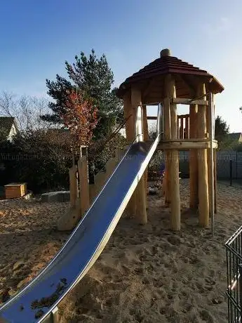 Photo de Spielplatz Im Rennenkamp