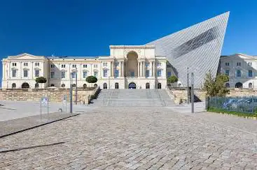 Photo de Museum of Military History