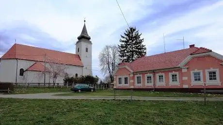 Photo de Church of St. Mary Magdalene Bisag
