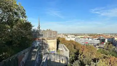 Photo de Flakturm Humboldthain