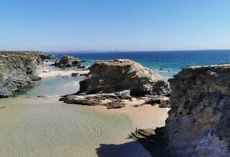 Photo de Praia de Vale Figueiros