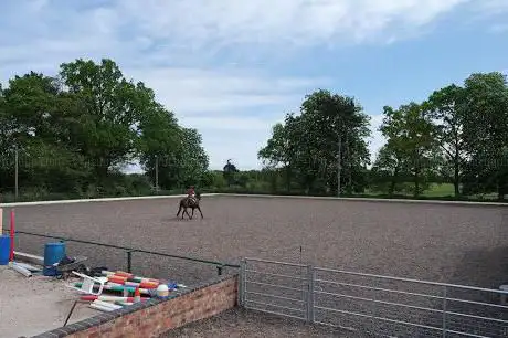 Photo de Home Farm Livery Stables