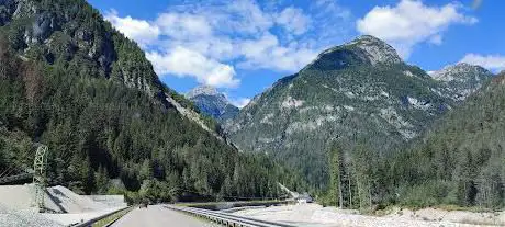 Photo de Maneggio Fontans