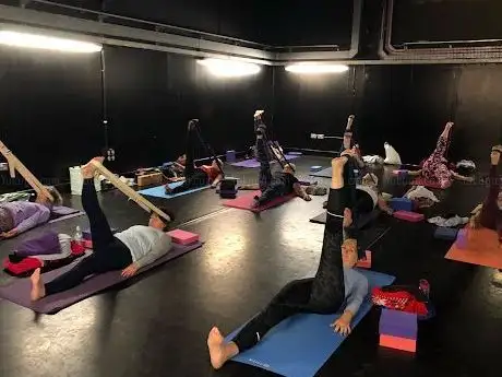 Photo de Yoga in Hextable  Swanley Kent.