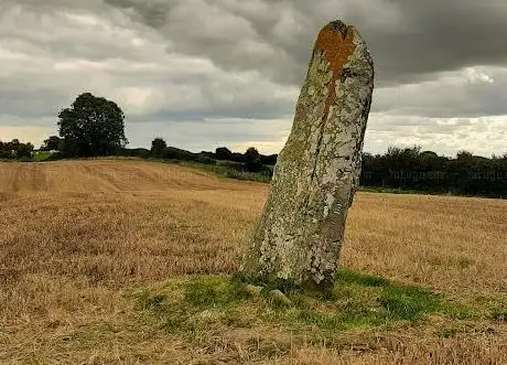 Clochafarmore Standing Stone (Chúchalainn's Stone)