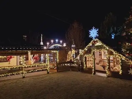 Photo de Weihnachtshaus Niederwürschnitz