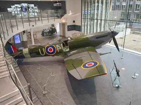 Photo de Spitfire gallery