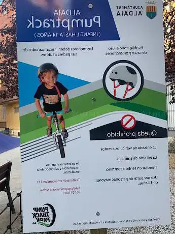 Photo de Pump Track Park