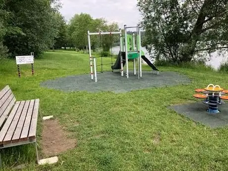 Photo de Spielplatz an der Förmitztalsperre