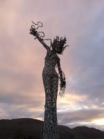 Photo de River Spirit Sculpture
