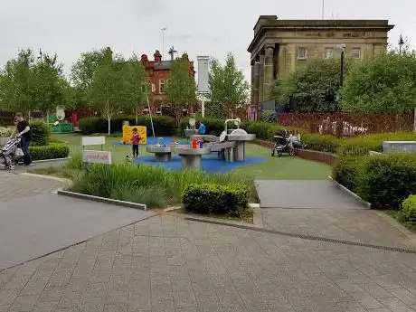 Photo de Birmingham Science Garden