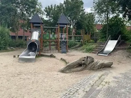 Photo de Spielplatz