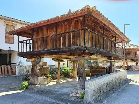 Photo de Hórreos de Güeñu / Bueño
