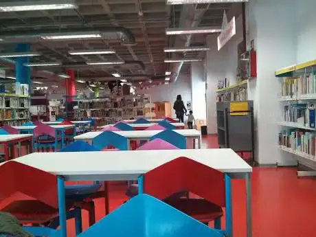 Photo de Public Library VALLECAS