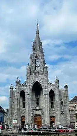 Photo de Holy Trinity Roman Catholic Church