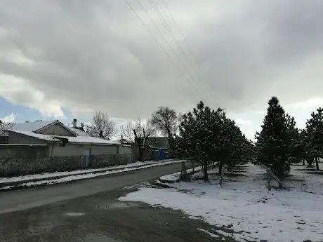 Photo de İpekçi Mahallesi Dinlenme Parkı