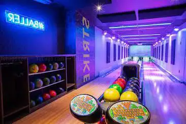 Photo de Frames Bowling Lounge