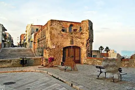 Photo de The Belvedere Tower
