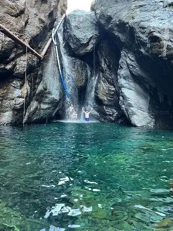 Photo de Arabın gölü şelalesi