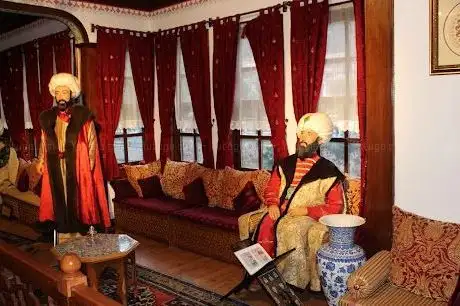 Photo de Şehzadeler Müzesi
