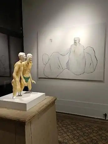 Photo de Jonathan F. Kugel Cabinet de Curiosités Contemporain