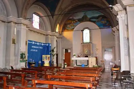 Photo de Church of Saint Mary
