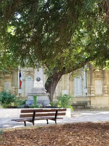 Photo de Square André Thome