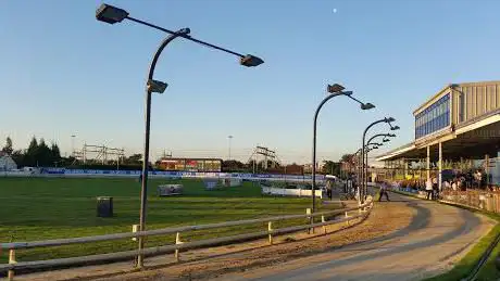 Photo de Coral Romford Greyhound Stadium