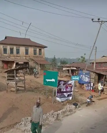 Photo de Iwaro Bus Stop