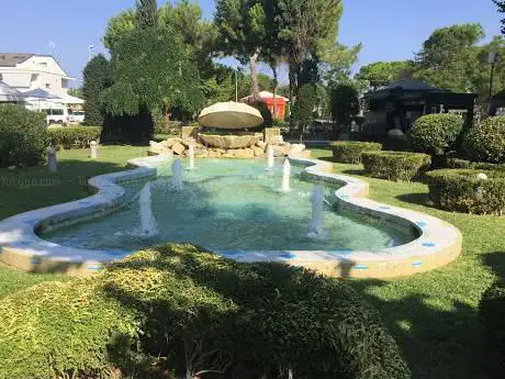 Photo de Giardini Melvin Jones