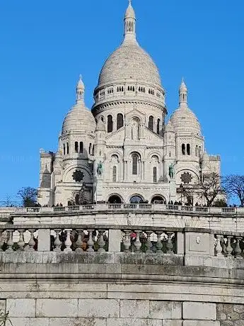 Photo of Square Louise Michel