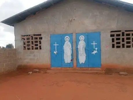 Photo de Station Saints Côme et Damien Gbétagbo kangluè