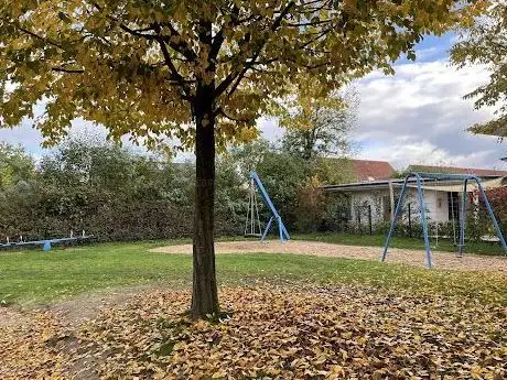 Photo de Spielplatz Lindenbreie