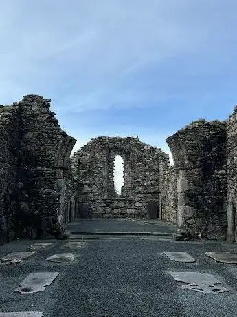 Photo de St.Kevins Monastery