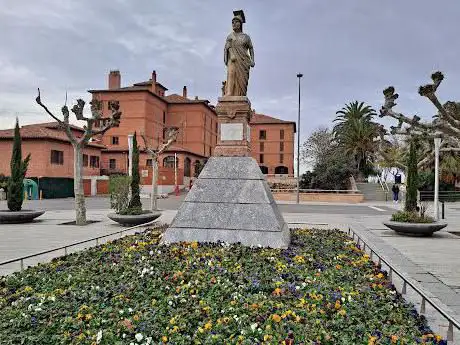 Photo de Estatua de La Matrona